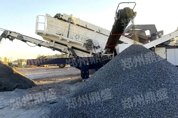 廊坊移動(dòng)破碎篩分一體車(chē)21