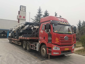 移動(dòng)篩分站發(fā)貨出廠，海南客戶請(qǐng)查收