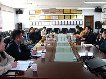 盧洪波董事長(zhǎng)一行赴河南省建筑業(yè)協(xié)會(huì)混凝土分會(huì)參觀交流