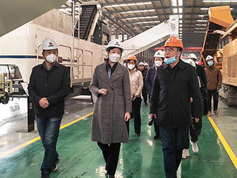 滎陽(yáng)市市長(zhǎng)一行蒞臨鄭州鼎盛視察工作